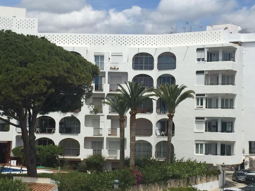 Edificio Verdemar - Stunning 1 Bed Apartment With Pool & Sea Views Nerja Buitenkant foto